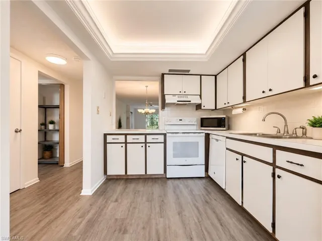 2264 Winkler Ave 107, Fort Myers, Florida 33901