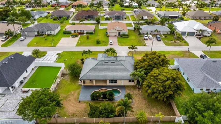 4011 SW 16th  PL, Cape Coral, FL 33914