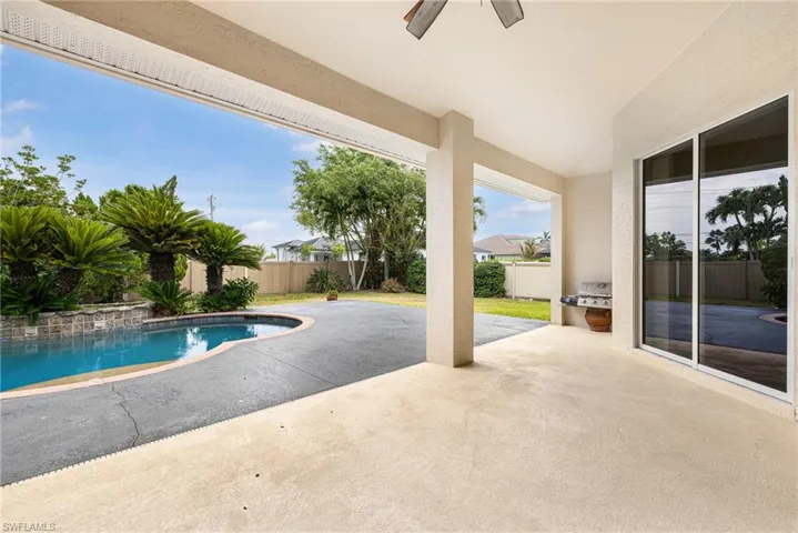 4011 SW 16th  PL, Cape Coral, FL 33914