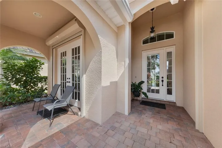Front Entryway and sitting area