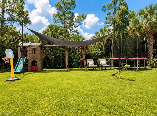 2942 40th Ave Se, Naples, Florida 34117