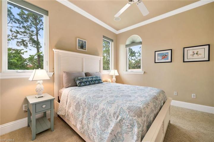 Upstairs Guest Bedroom 2