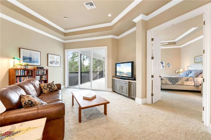 2nd Floor Living Room