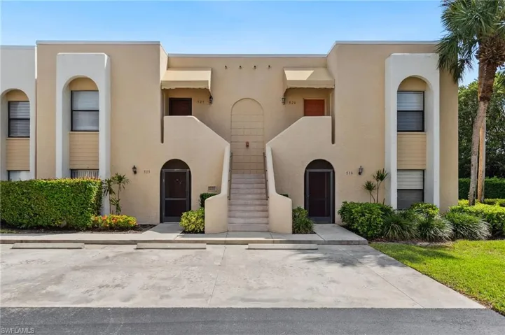 3327 Olympic Dr 526, Naples, Florida 34105