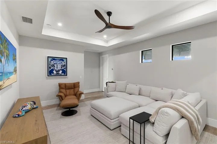 1857 Apataki Ct, Marco Island, Florida 34145