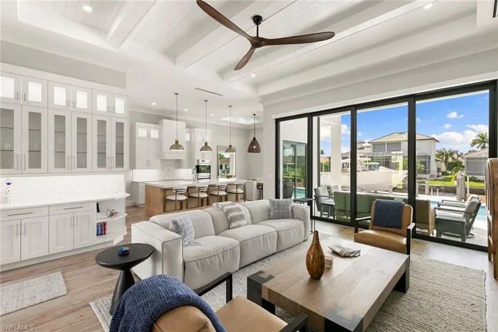 1857 Apataki Ct, Marco Island, Florida 34145