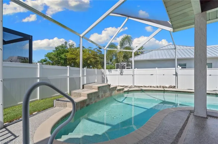 1513 Bermuda Rd, Marco Island, Florida 34145