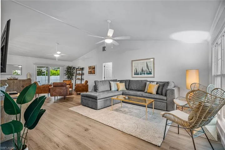 1513 Bermuda Rd, Marco Island, Florida 34145