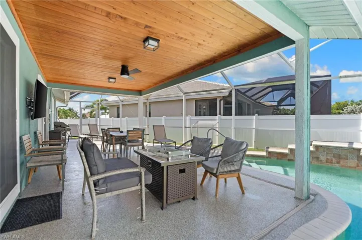 1513 Bermuda Rd, Marco Island, Florida 34145