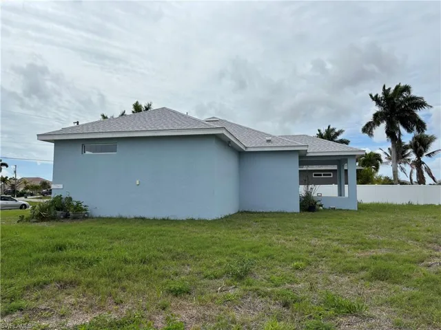 15256 Hennipen Cir, Port Charlotte, Florida 33981