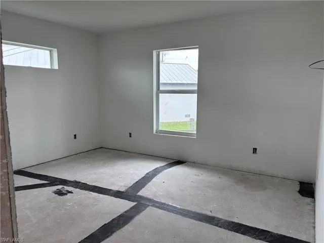 Guest / Second bedroom