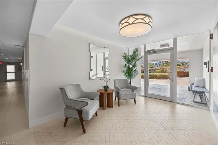 3420 Gulf Shore Blvd N # 56, Naples Fl 34103