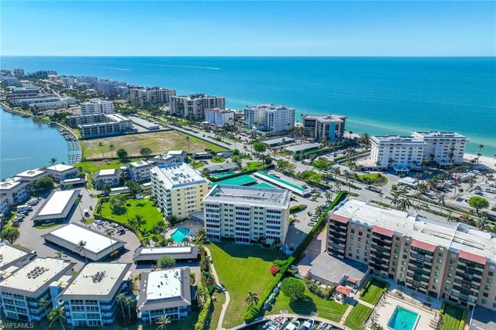 3420 Gulf Shore Blvd N # 56, Naples Fl 34103