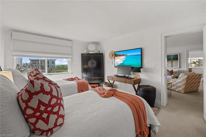 3420 Gulf Shore Blvd N # 56, Naples Fl 34103