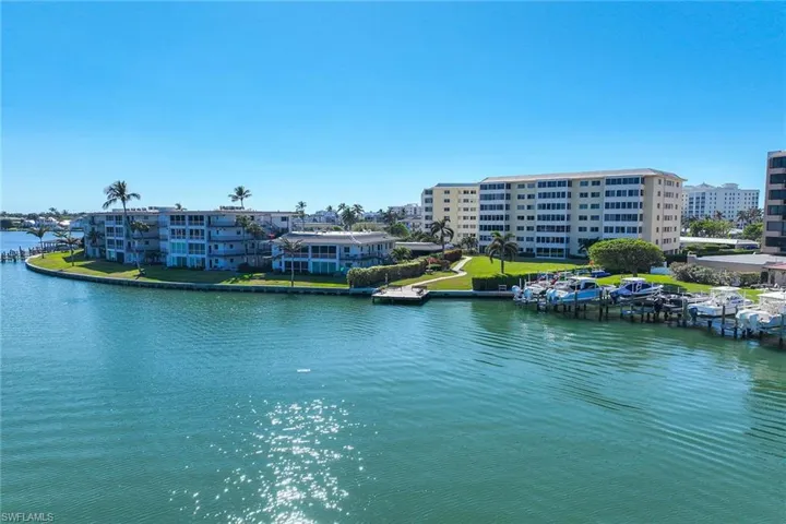 3420 Gulf Shore Blvd N # 56, Naples Fl 34103