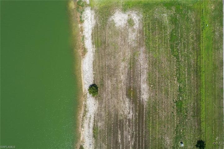 515 Shady Hollow BLVD W, NAPLES FL 34120