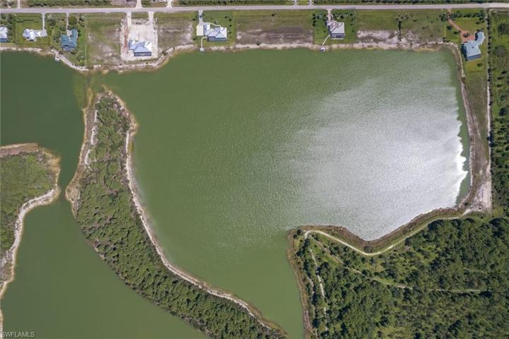 515 Shady Hollow BLVD W, NAPLES FL 34120