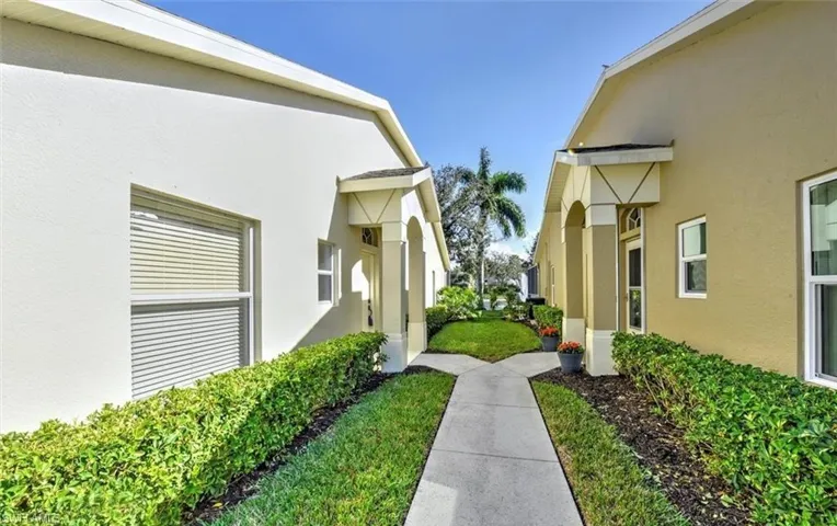 8148 Tauren Ct N332, Naples, Florida 34119