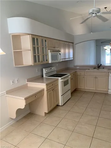 8148 Tauren Ct N332, Naples, Florida 34119