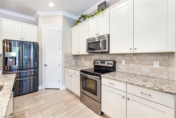 10386  Materita  DR, Fort Myers, FL 33913