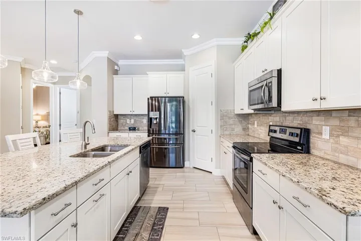 10386  Materita  DR, Fort Myers, FL 33913