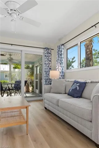 Living Room/Sleeper Sofa