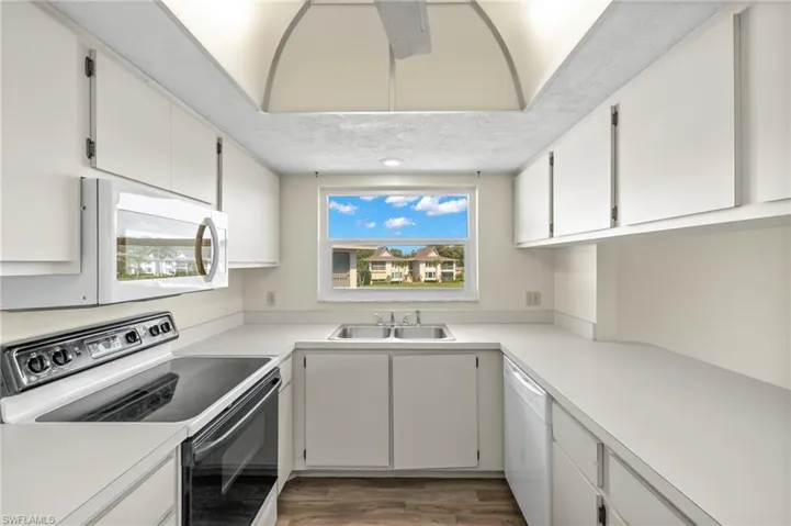 103 Georgetown Blvd # 103, Naples Fl 34112