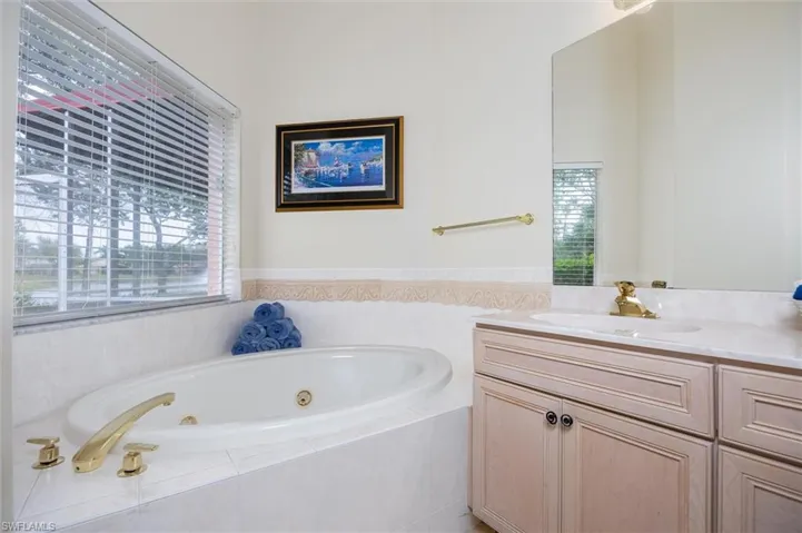 7551 Key Deer Ct, Fort Myers, Florida 33966