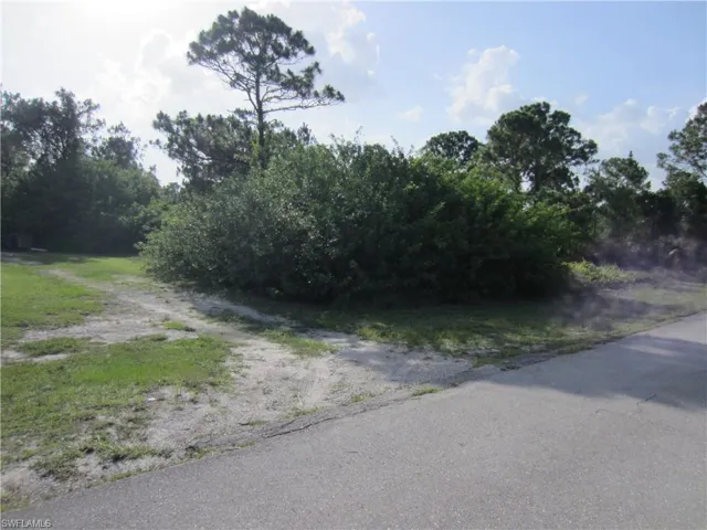 1715 Williams Ave, Lehigh Acres Fl 33972