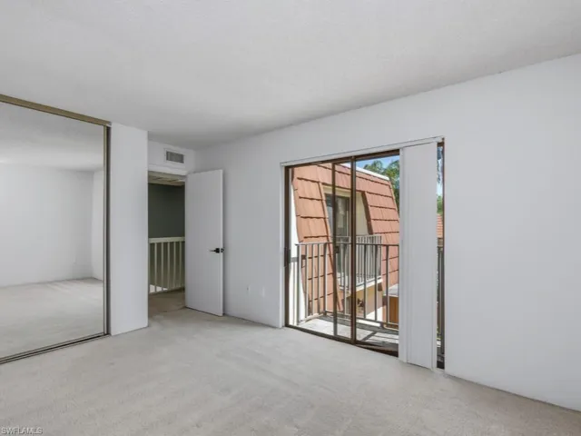 5247 Cedarbend Dr 2, Fort Myers, Florida 33919