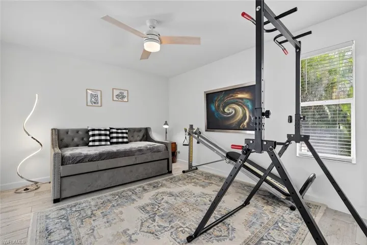Guest bedroom 2 -