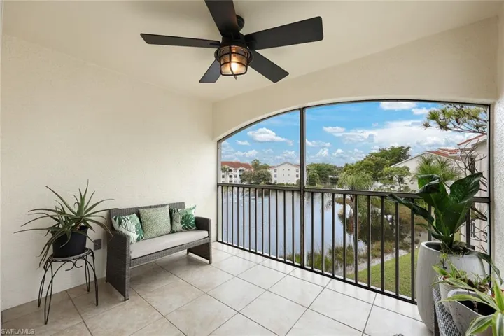 4670  Saint Croix  LN, Naples, FL 34109