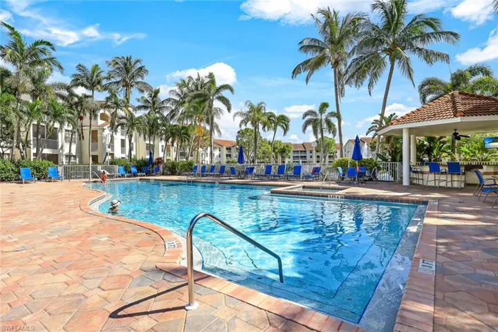 4670  Saint Croix  LN, Naples, FL 34109