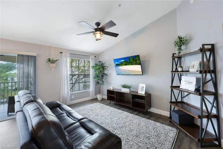 4670  Saint Croix  LN, Naples, FL 34109