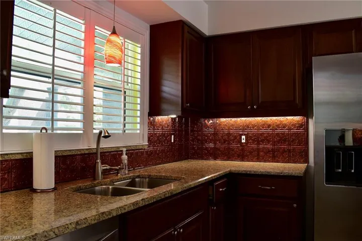 Granite Countertop, Textured Backsplash