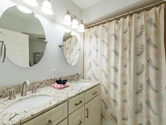 Bathroom with double sink vanity