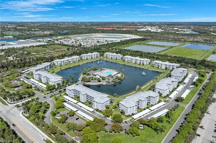 Aerial View of Heritage Pointe