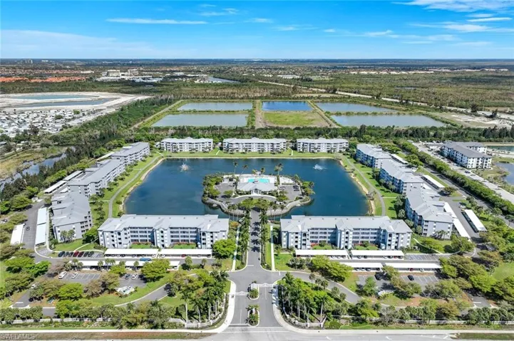 Aerial View of Heritage Pointe