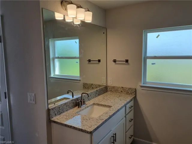 2402 NW 12th  TER, Cape Coral, FL 33993