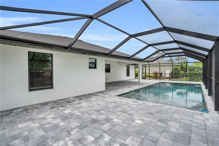 1916 NW 26th  AVE, Cape Coral, FL 33993