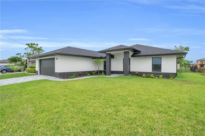 1916 NW 26th  AVE, Cape Coral, FL 33993