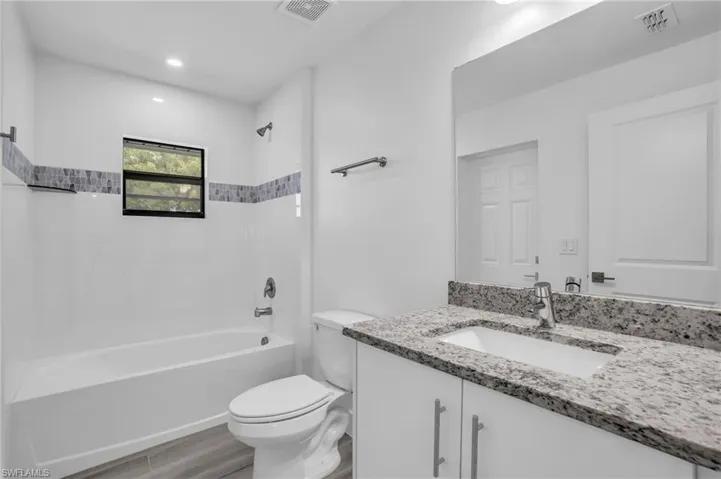 1916 NW 26th  AVE, Cape Coral, FL 33993