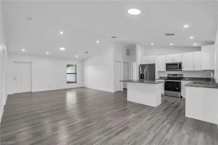 1916 NW 26th  AVE, Cape Coral, FL 33993