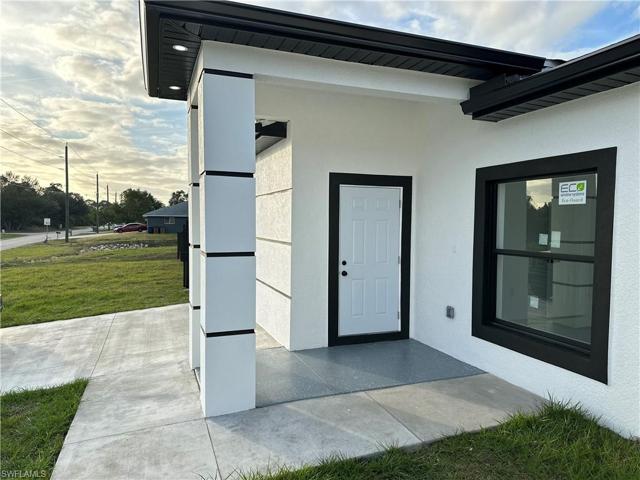 4524-4526  Douglas  LN, LEHIGH ACRES, FL 33973