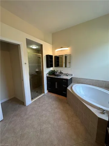 2323 Bainmar Dr, Lehigh Acres, Florida 33973