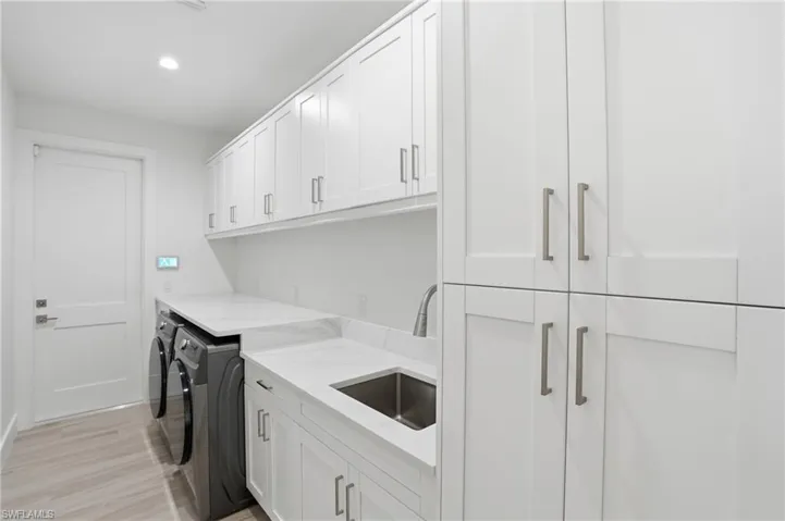 1200 Samoa Ave, Marco Island, Florida 34145