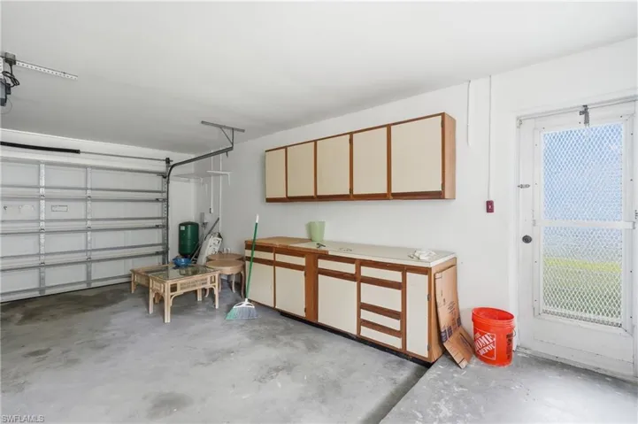 8931 Andover St, Fort Myers, Florida 33907