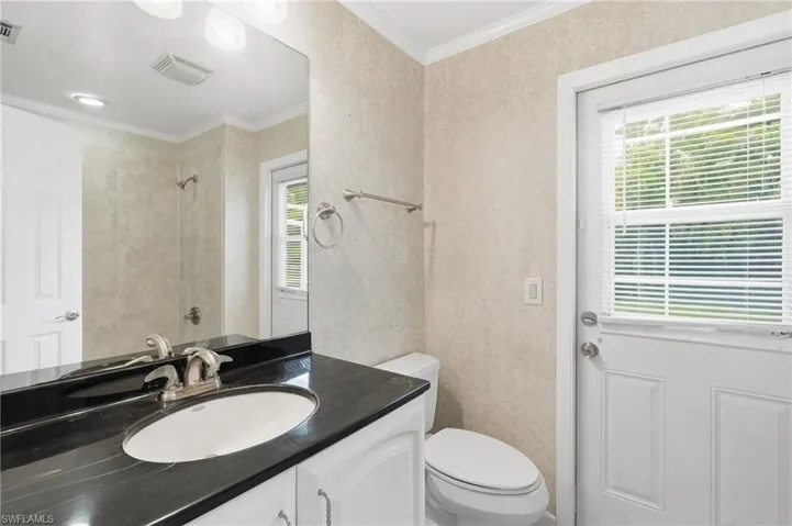 8931 Andover St, Fort Myers, Florida 33907