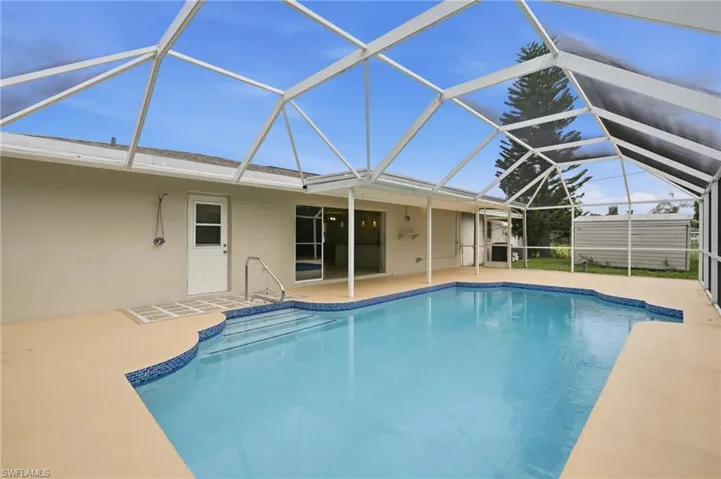 8931 Andover St, Fort Myers, Florida 33907