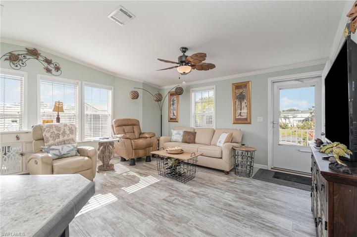 4620  Candlestick E CT, Estero, FL 33928
